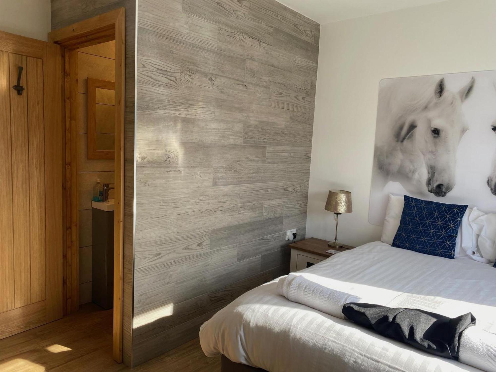 King Richard'S Luxury Lodge - Sleeps Up To 8 ,Dog Friendly ,Near Sherwood Forest At Fairview Farm In Nottingham Set In 88 Acres And Great For Groups,Family Gatherings,Corporate Events Luaran gambar